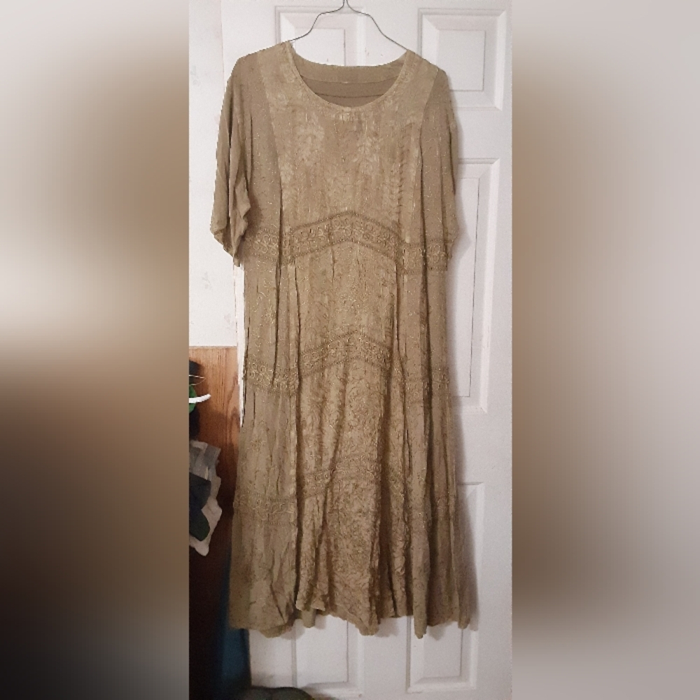 Vintage Pearls dress, Made in India, Size L, Green,  Delicate embroidery